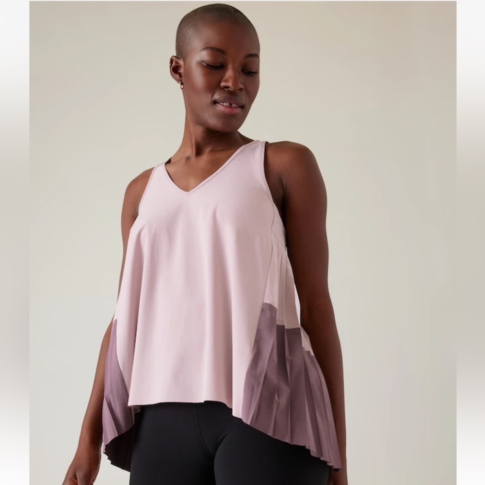 Athleta Swing Forward Tank - Size M
